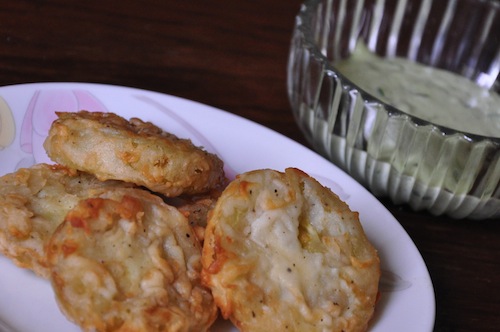 Fried Green Tomatoes with Remoulade Sauce