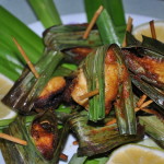 pandanchick2 150x150 Thai Pandan Chicken Recipe   Gai Hor Bai Toey [ไก่ห่อใบเตย]