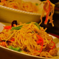 szechuan noodles e1372583767329 200x200 Indo Chinese Cuisine