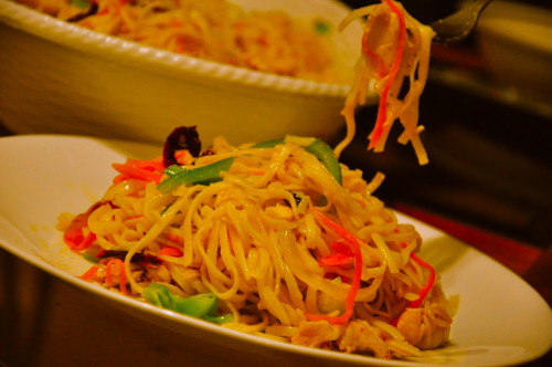 Delicious Szechuan Chicken Fried Noodles