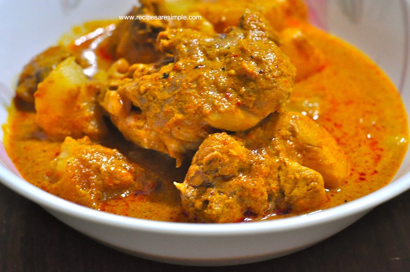 MalaysianChickenCurry Malaysian Chicken Curry   Delicious Nyonya Chicken Curry