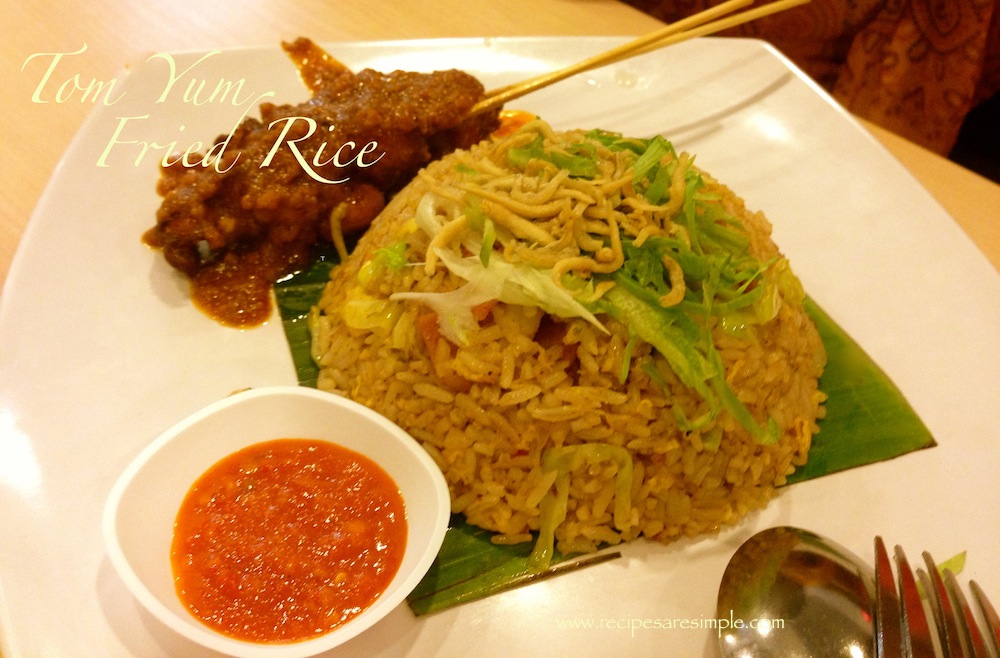 Tom Yum Fried Rice Seafood Tom Yum Fried Rice   with Chicken or Seafood