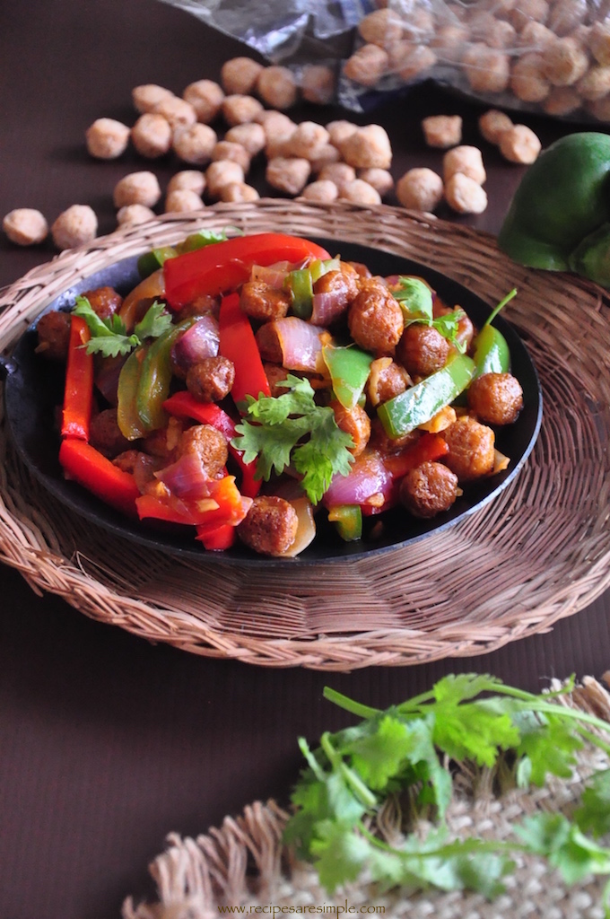 Soya Chunk Manchurian / Meal Maker Manchurian