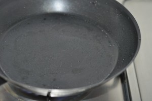 roti jala recipe - grease non stick pan
