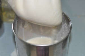 soy milk recipe leave till able to squeeze 300x199 Soy Milk Recipe | How to make Soy Milk   Steps