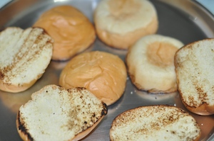 aloo tikki burger - butterd buns