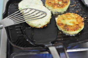 aloo tikki burger - flip