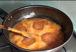 boil Spaghetti and Meatballs   Creamy Spaghetti with the Best Beef Meatballs