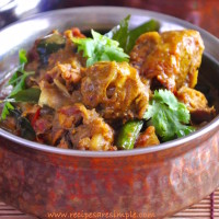 black peppper chicken curry with shallots 200x200 Delicious Chicken Recipes