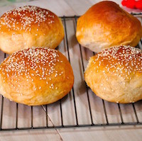 Homemade Burger Buns baked 200x199 Homemade Burger Buns