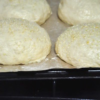 Homemade Burger Buns to bake 200x199 Homemade Burger Buns