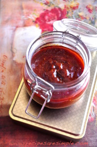 homemade barbecue sauce 199x300 Bbq Chicken Burger with Homemade Barbecue Sauce