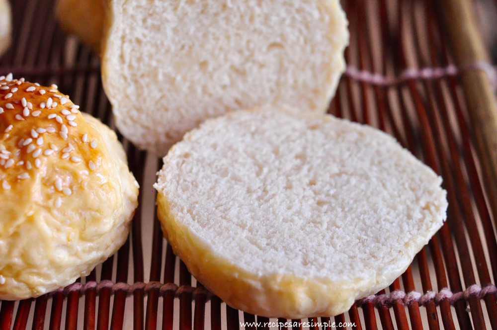 homemade burger buns crumb 1000x664 Homemade Burger Buns