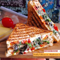 mushroom melts sandwich 200x200 Vegetarian and Egg Recipes