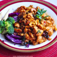 thai spicy chicken with cashew nuts recipe 200x200 Delicious Chicken Recipes