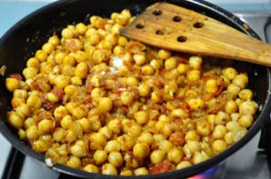 punjabi chole bhature 15 300x199 Punjabi Chole Bhature | Chickpeas with Fried Leavened Bread