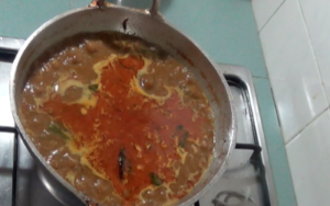 varutharacha kadala curry simmer again 300x188 Varutharacha Kadala Curry  |  Black Chickpeas Curry with Ground Roasted Coconut