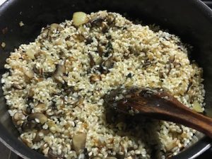 mushroom risotto recipe 10 300x225 Mushroom Risotto   Risotto ai Funghi   Italy Part one