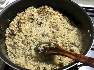 mushroom risotto recipe 13 300x225 Mushroom Risotto   Risotto ai Funghi   Italy Part one