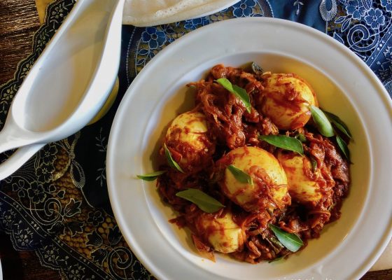 Mutta Roast | Kerala Egg Roast for Appam