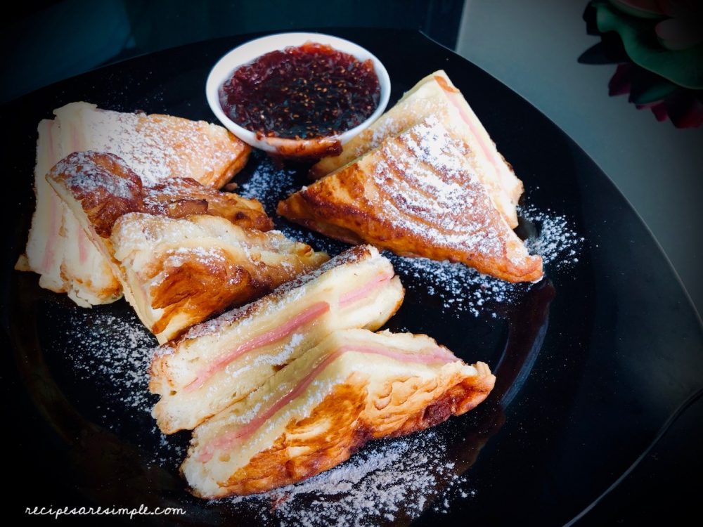 monte cristo sandwich recipe a 1000x750 Monte Cristo Sandwich (Batter Fried Ham and Cheese Sandwich)