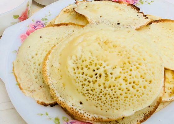 Mutta Pathiri ( Malabar Traditional Earthenware Pancakes )