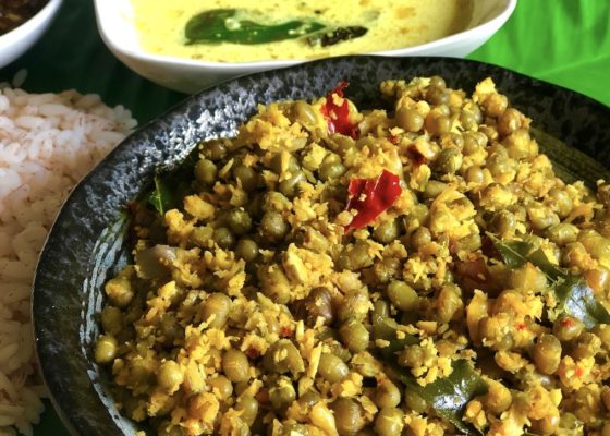 Cherupayar Thoran (Mung Bean / Green Gram with Coconut)