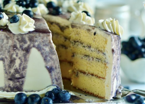 Blueberry – Whipped Cream Layer Cake