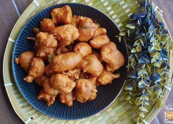 Chicken Pakora (Indian Chicken Fritters)